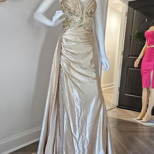 Elegant Gold Evening Gown